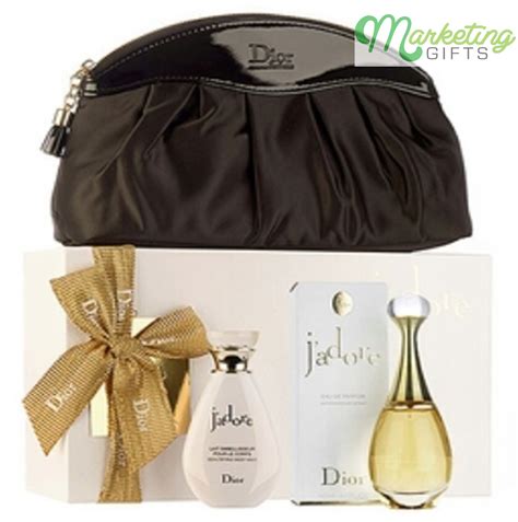 make up dior bag|Dior makeup bag free gift.